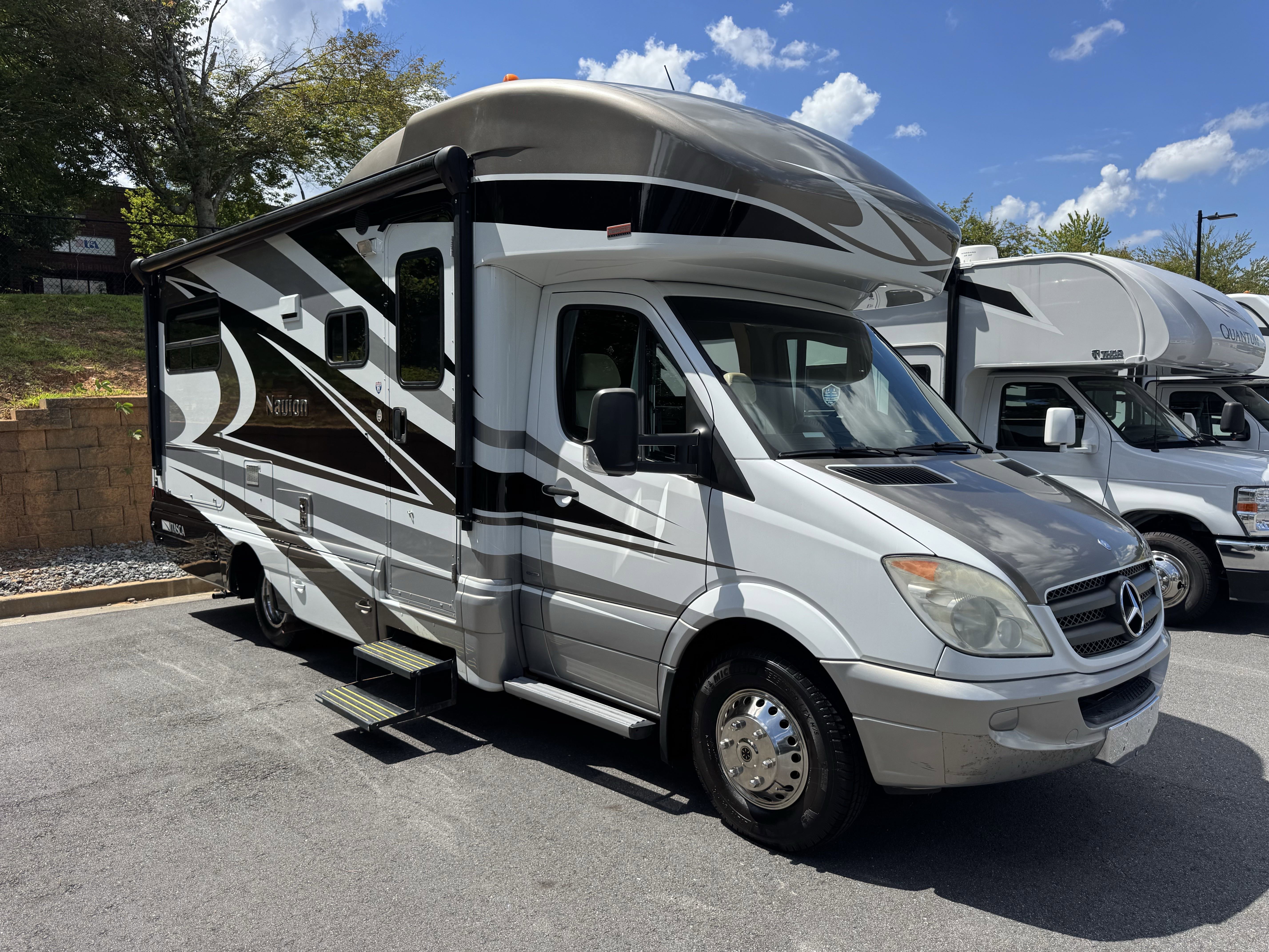 2012 Mercedes-Benz Sprinter Cab Chassis Base