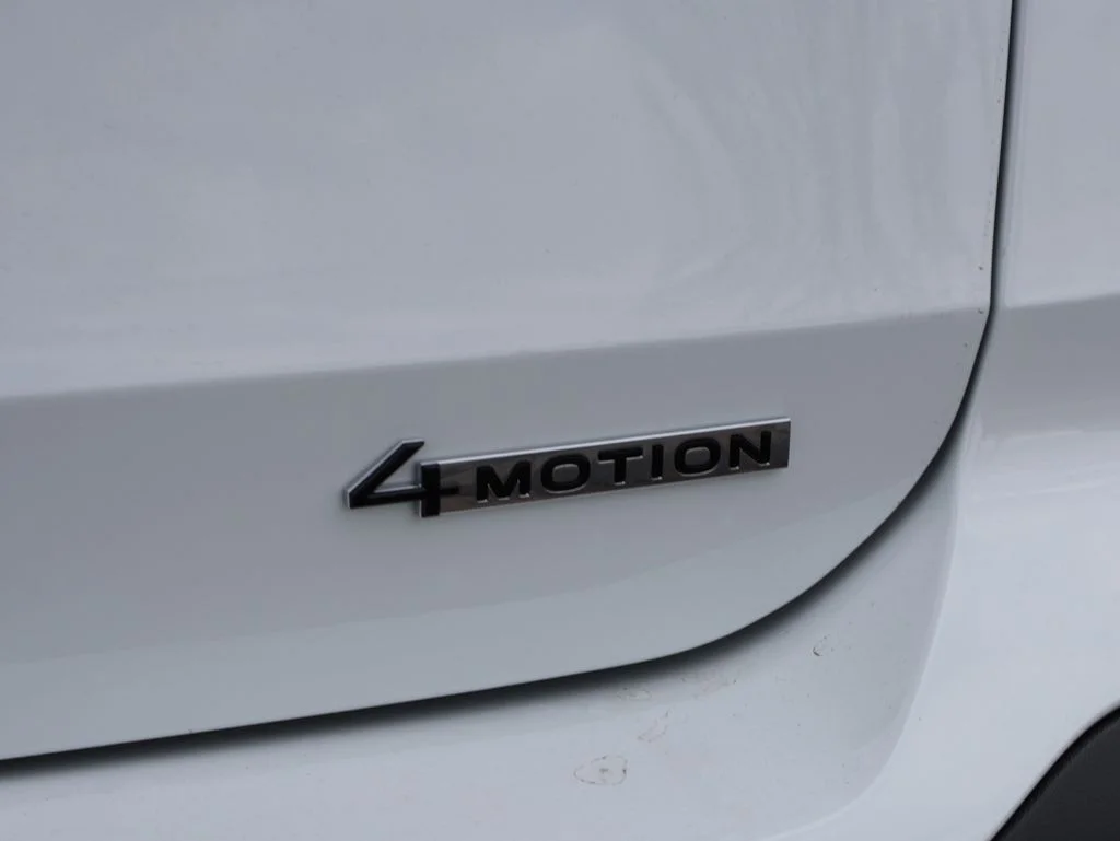 New 2026 White Volkswagen 1.5T SE Black image 35