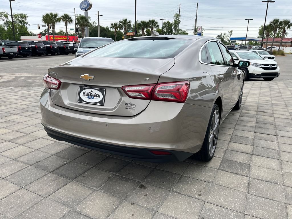 Used 2024 Mineral Gray Metallic Chevrolet LT image 6