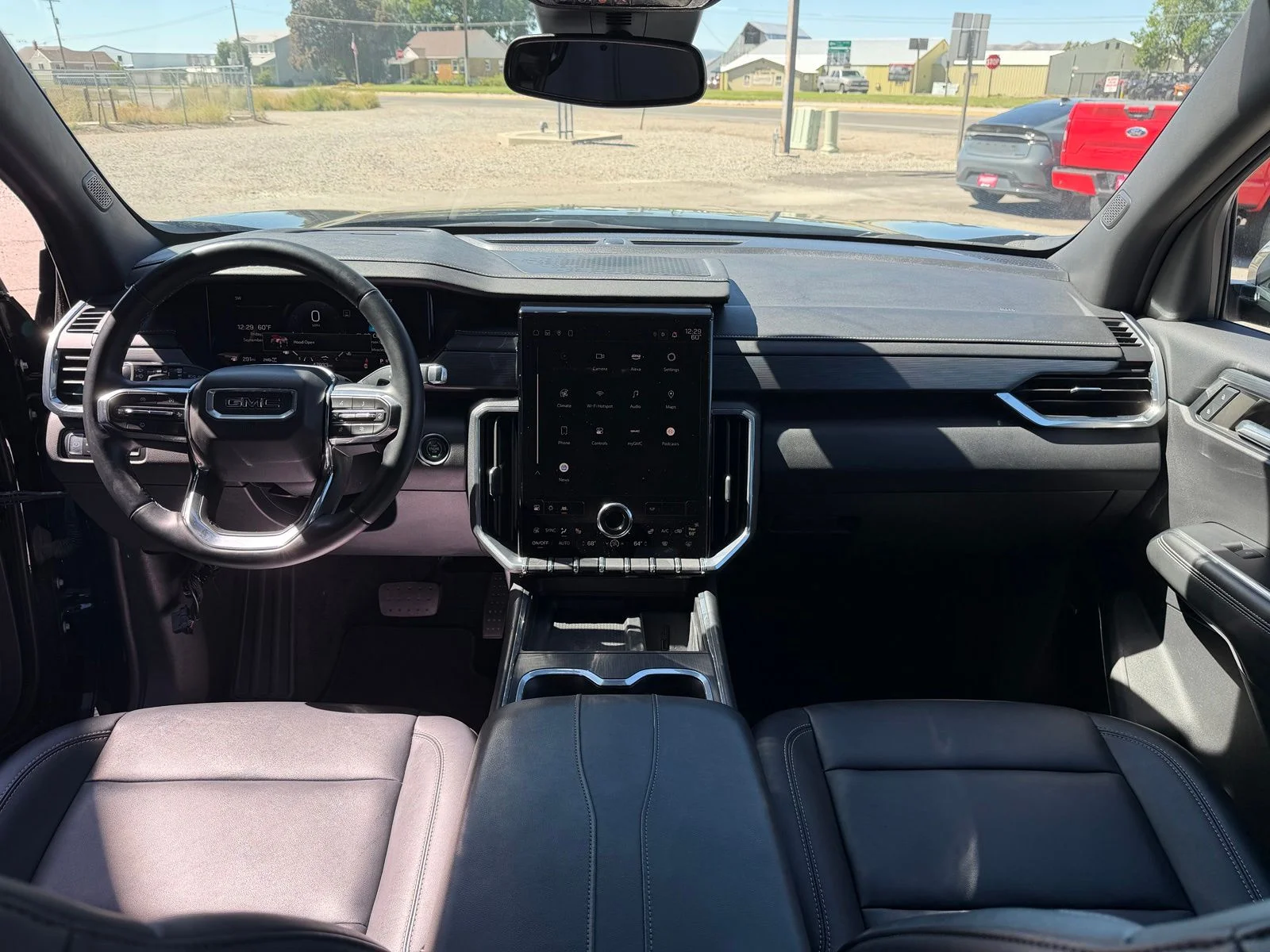 Used 2024 Black GMC Elevation image 27