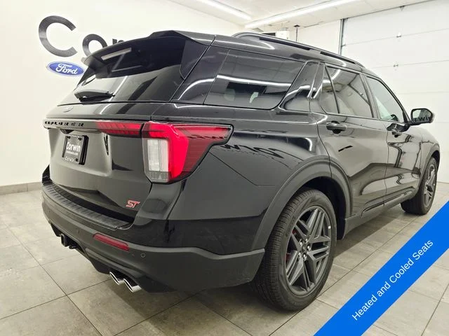 New 2026 Agate Black Metallic Ford ST image 6