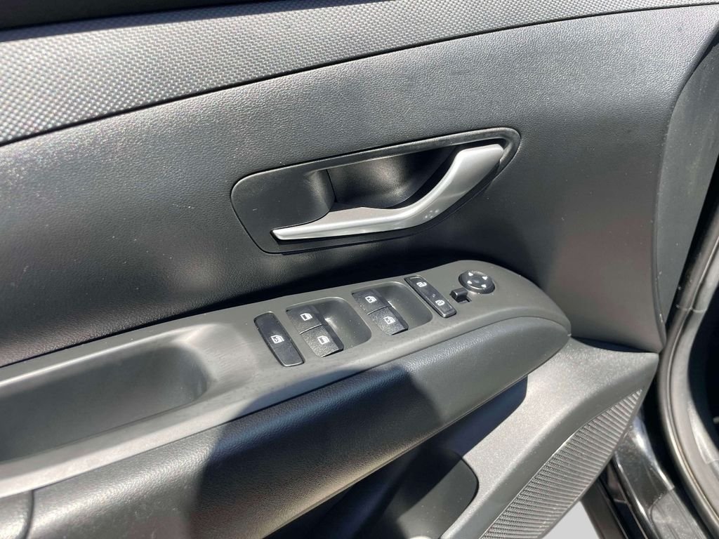 Certified Used 2024 Black Hyundai SEL image 17