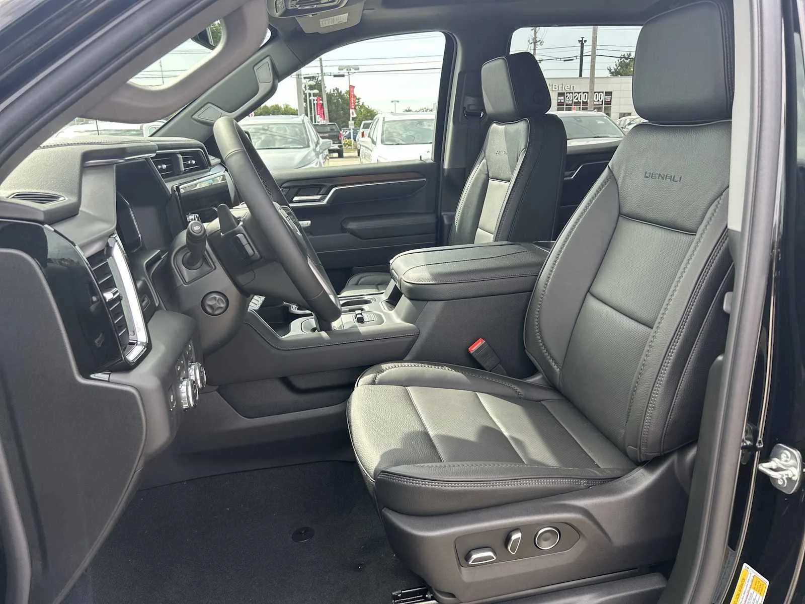 2026 GMC Sierra 1500 Denali - Photo 20