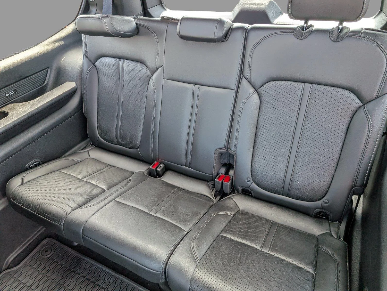 Used 2026 Bright White Clearcoat Jeep Upland image 35