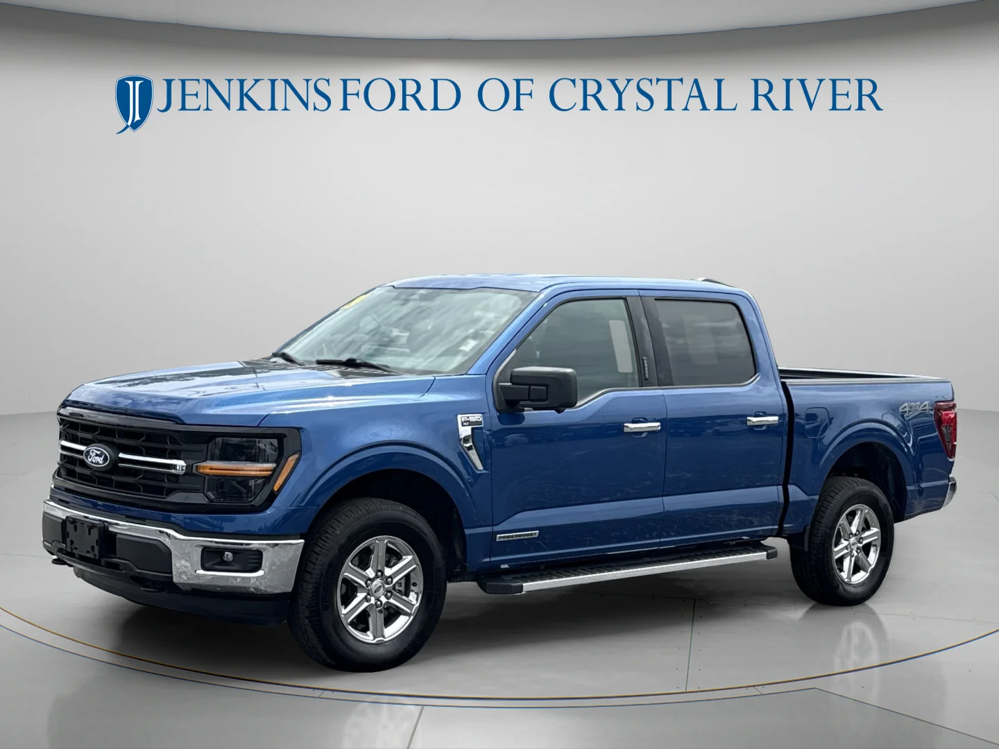 Used 2024 Atlas Blue Metallic Ford XLT image 11