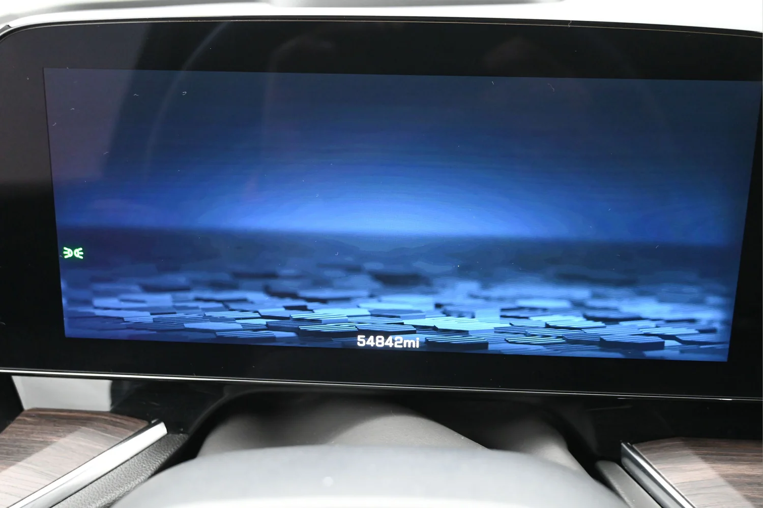 Used 2025 Gray Chevrolet LT image 28