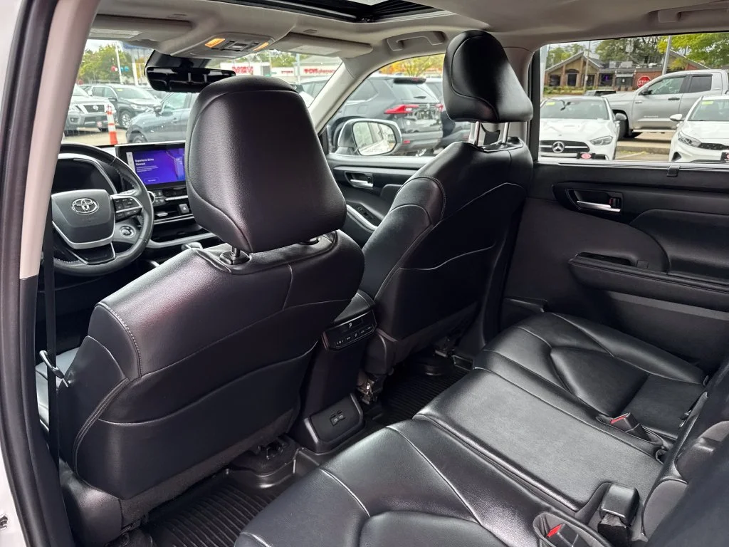 Used 2023 Beige Toyota XLE image 37