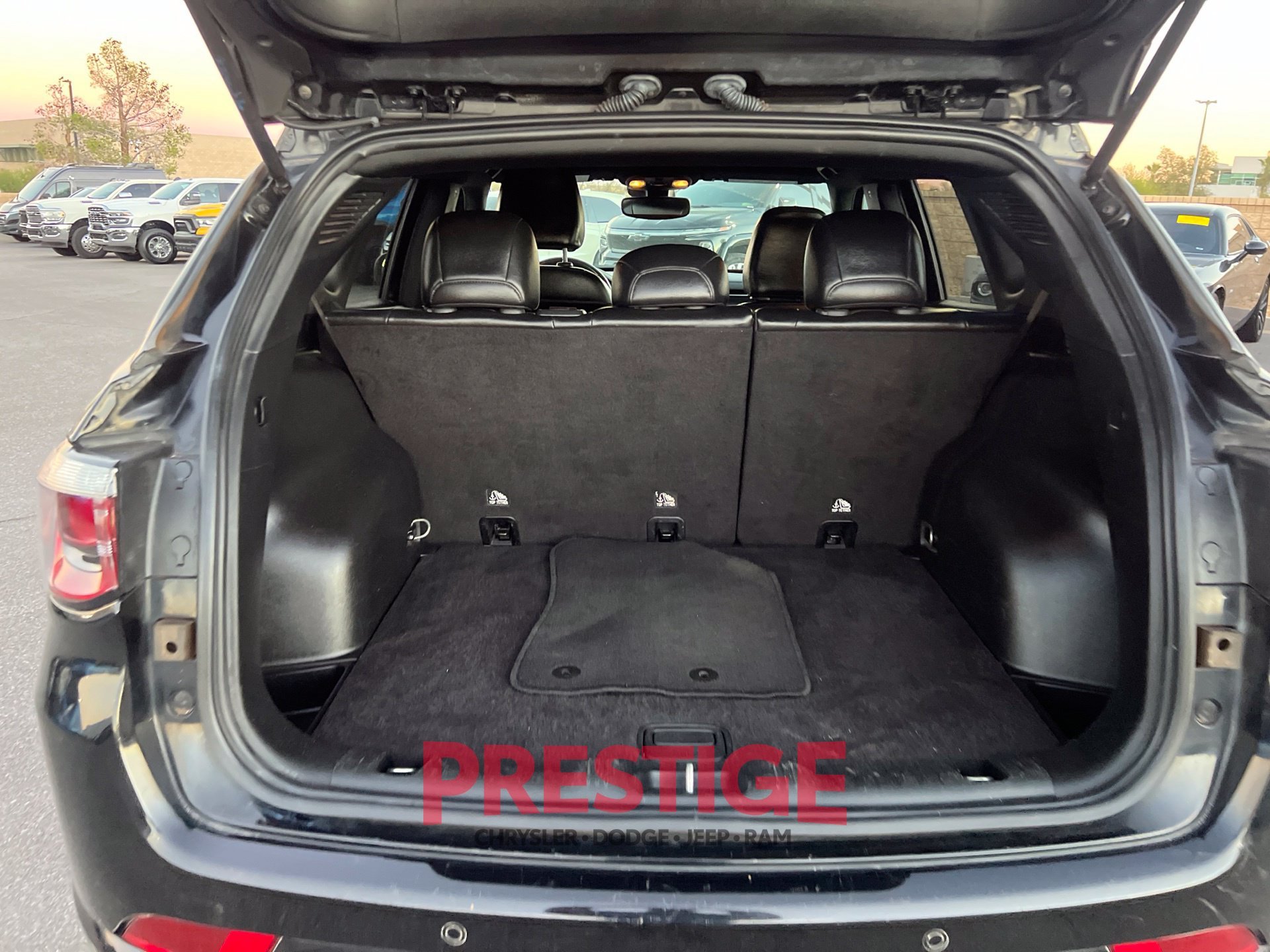 2023 Jeep Compass (RED) Edition - Photo 19