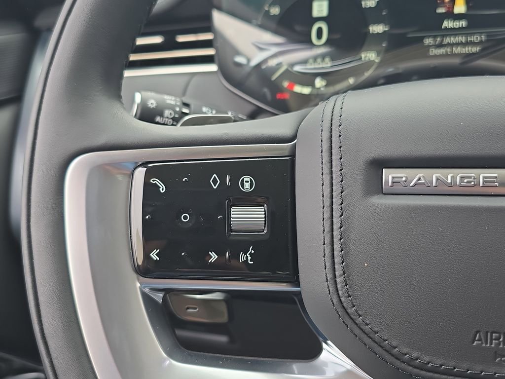 2025 Land Rover Range Rover SE - Photo 18