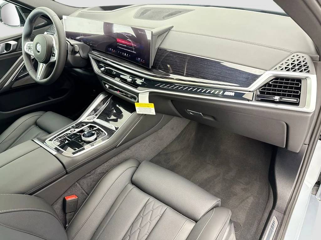 New 2027 Gray BMW M60i image 16