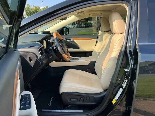 2022 Lexus RX 350 - Photo 13