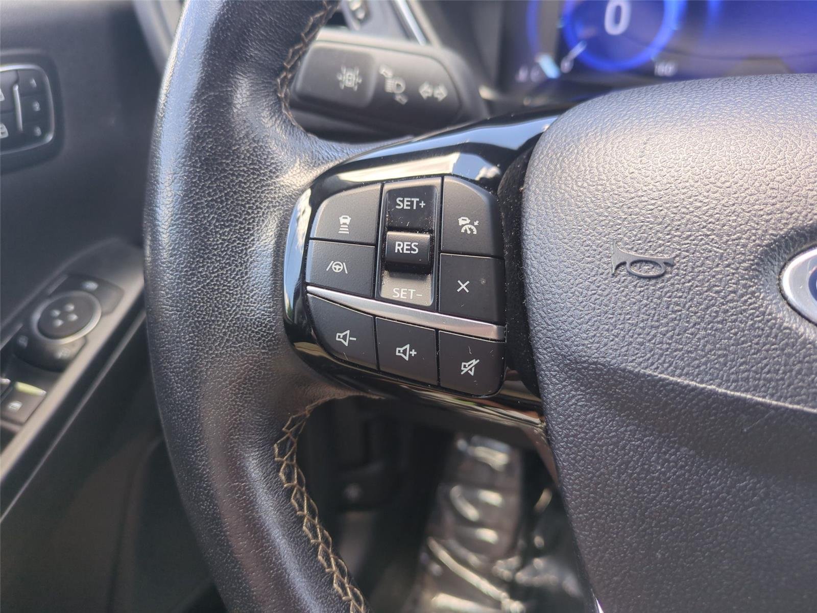 Used 2022 Carbonized Gray Metallic Ford Titanium image 20