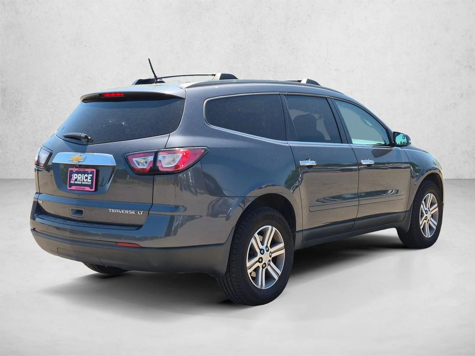 Used 2014 Cyber Gray Metallic Chevrolet LT image 5