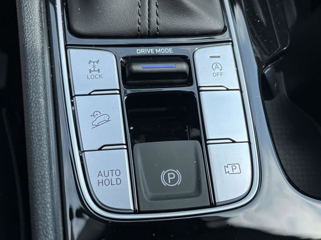 New 2026 White Hyundai SEL Premium AWD image 23