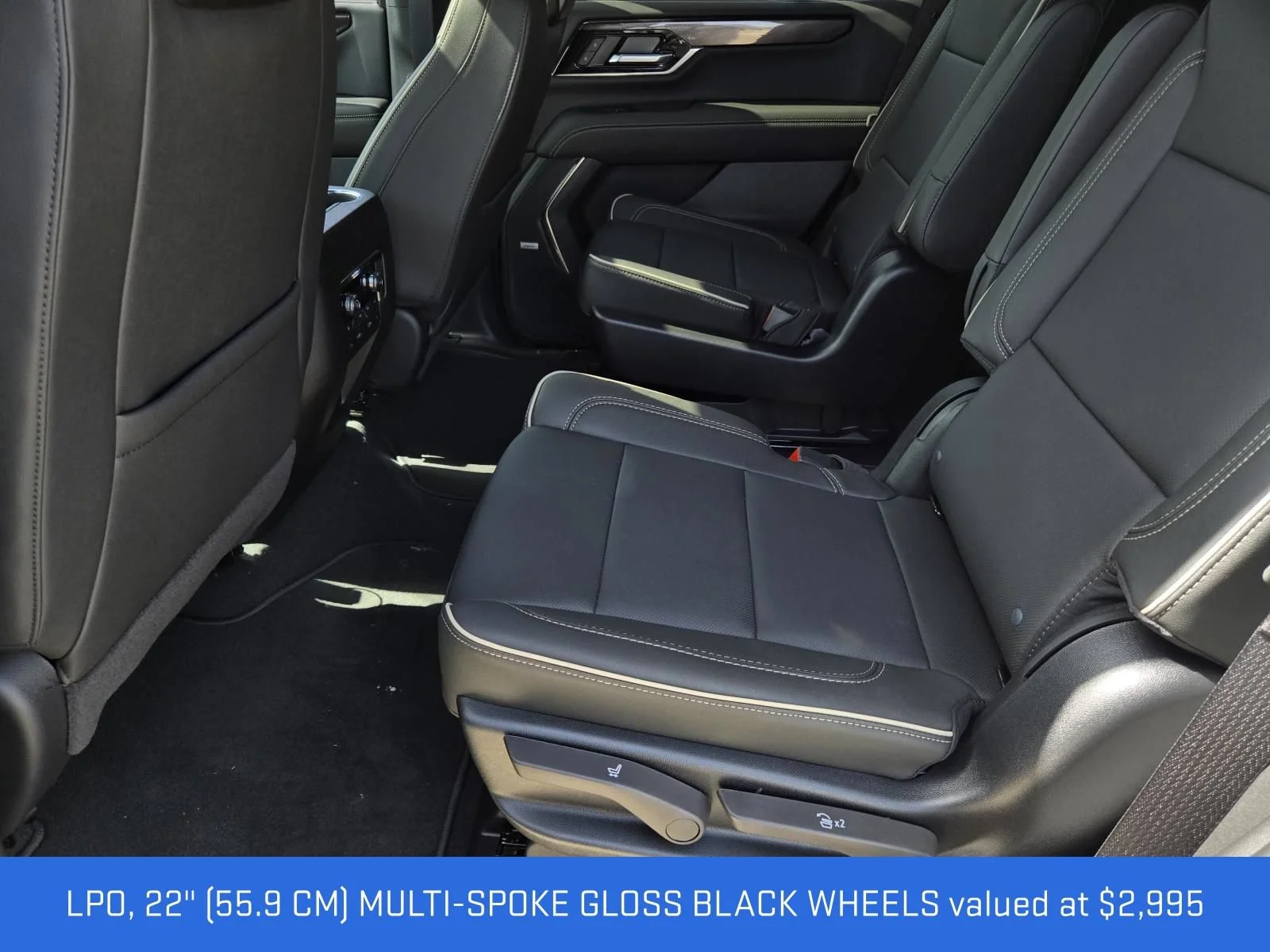 New 2026 Glacier White Tricoat GMC Denali image 4