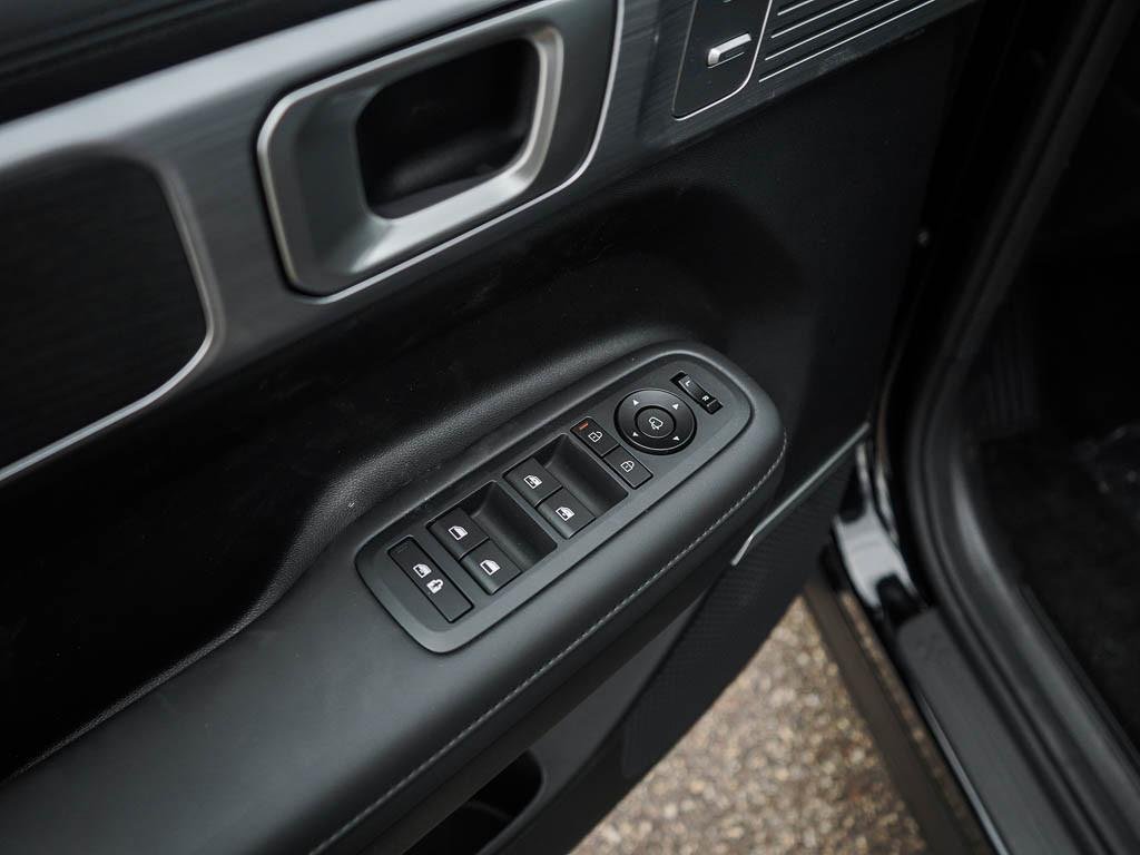 New 2026 Phantom Black Hyundai Limited 7P AWD image 46