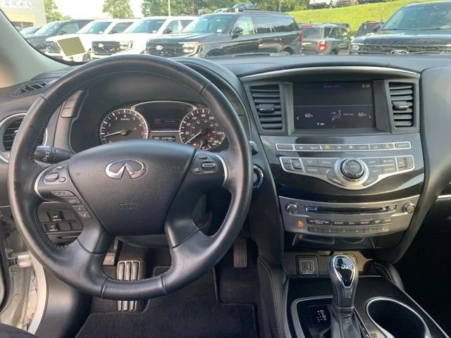 Used 2020 Silver INFINITI PURE image 25