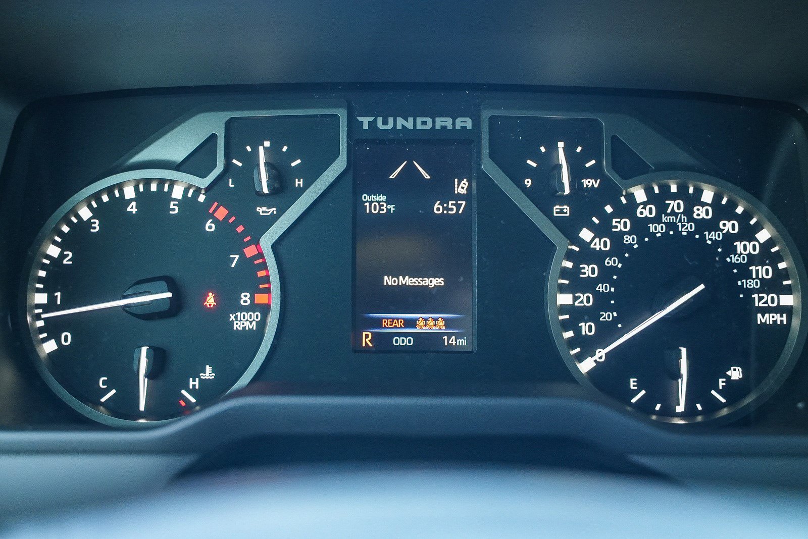 2025 Toyota Tundra SR5 - Photo 25