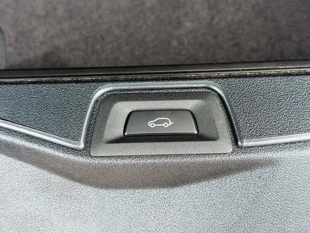 New 2026 Brooklyn Grey Metallic BMW sDrive40i image 44