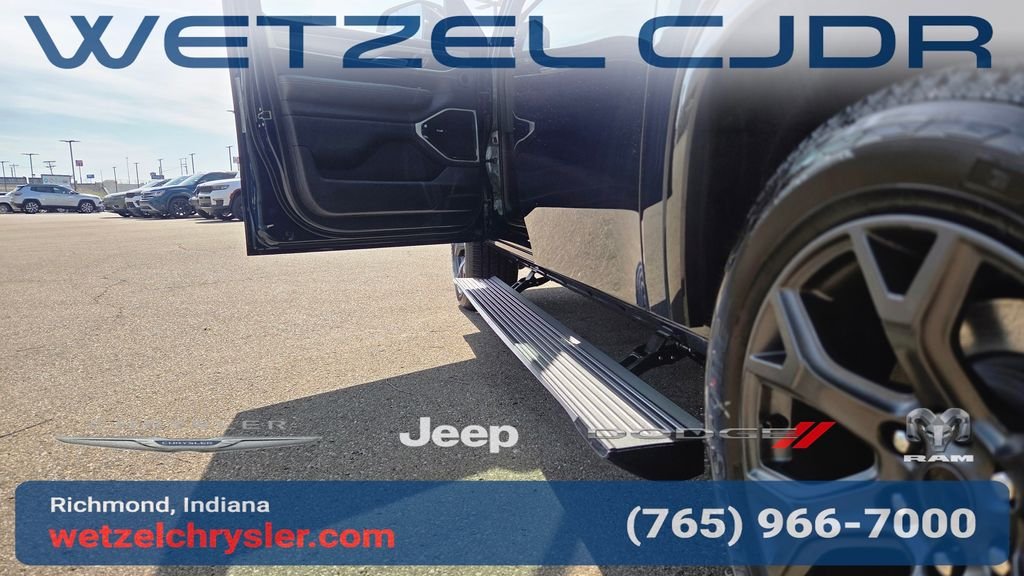 New 2026 Fathom Blue Pearl-Coat Exterior Paint (Late Availability) Jeep Limited Altitude image 14