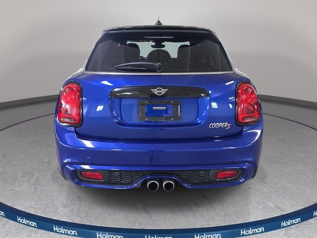 Used 2019 Blue MINI Signature image 8