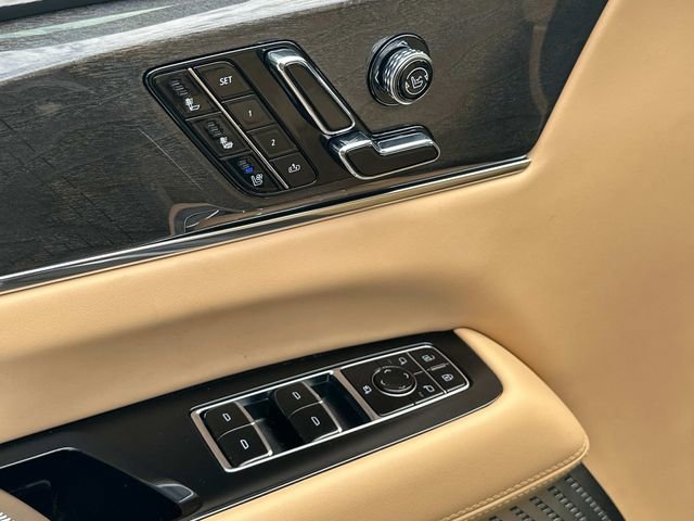 2025 Cadillac Escalade IQ Luxury 2 - Photo 8