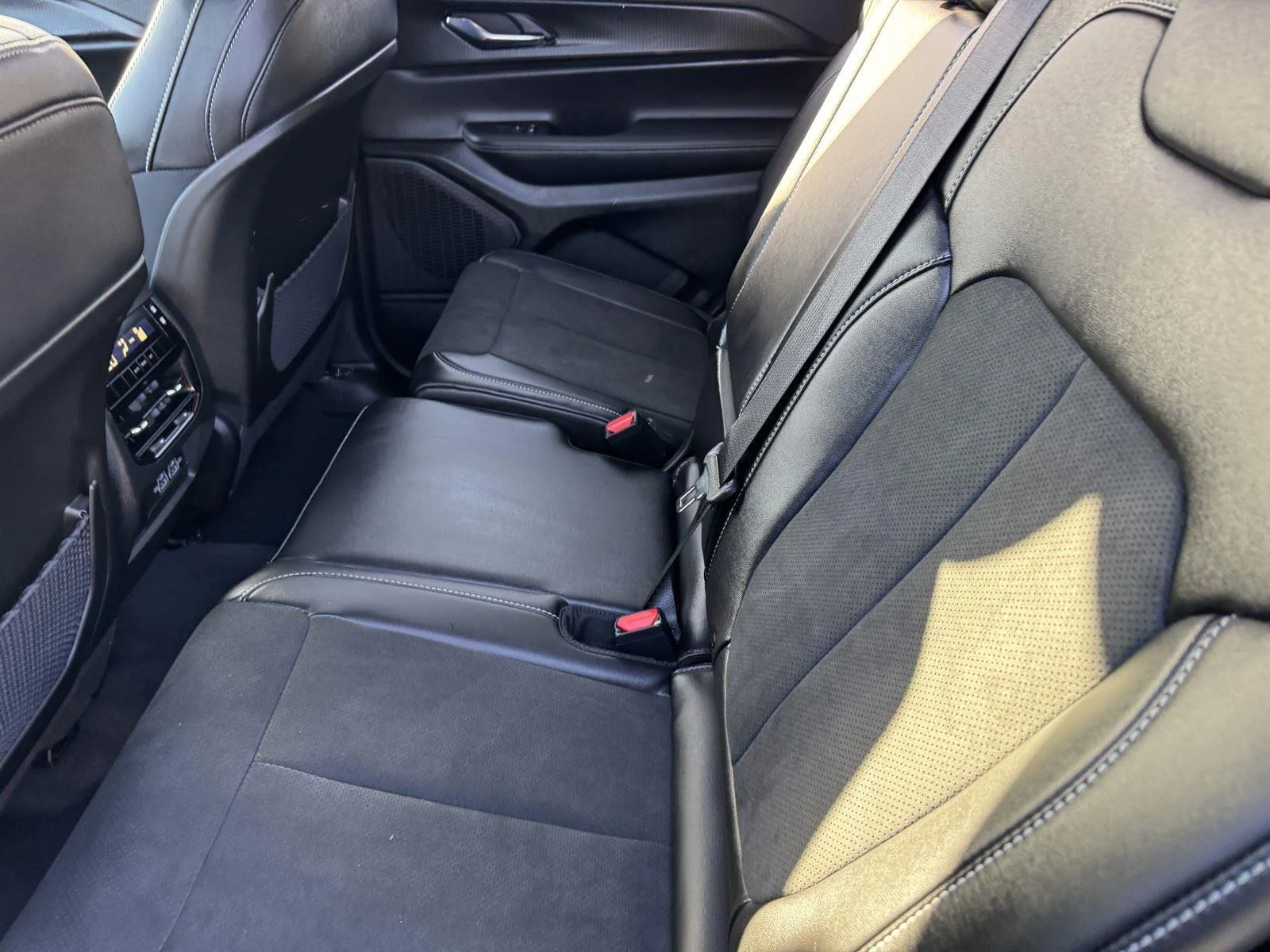 Certified Used 2025 Bright White Clearcoat Jeep Altitude X image 16