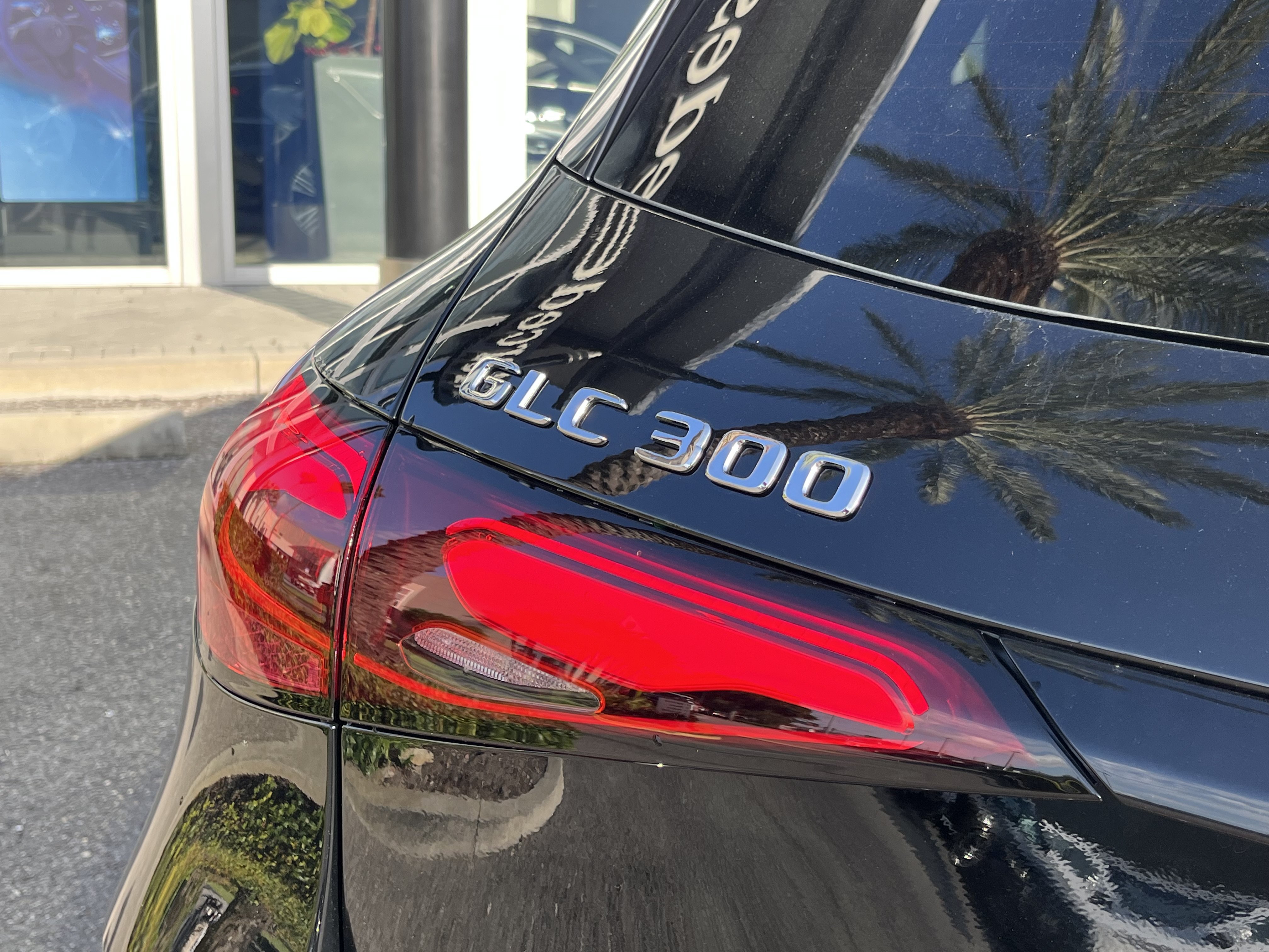 New 2026 Black Mercedes-Benz GLC 300 image 6