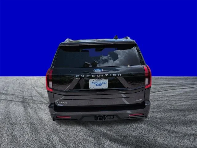 New 2026 Dark Matter Gray Metallic Ford MAX Active image 5