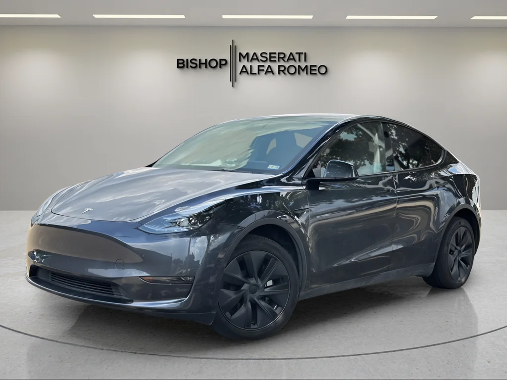 Used 2025 Tesla Model Y Long Range with VIN 7SAYGDEE6SA342972 for sale in Hurst, TX