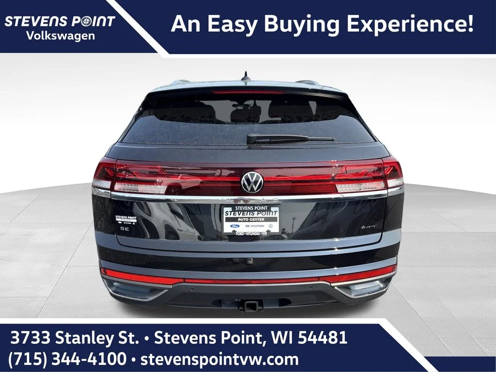 New 2026 Deep Black Pearl Volkswagen 2.0T SE w/Technology image 4