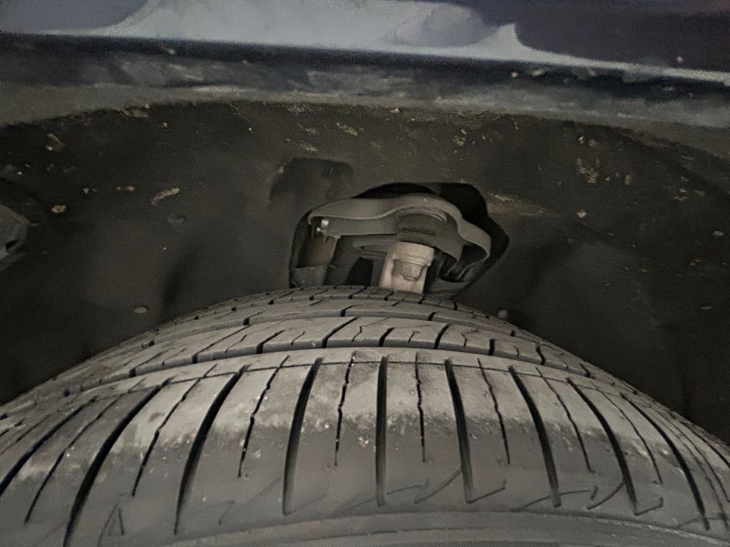 Used 2021 Blue Jeep Limited image 22