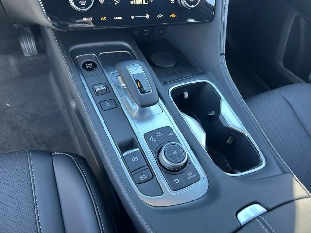 New 2027 BLACK OBSIDIAN INFINITI Luxe AWD image 27