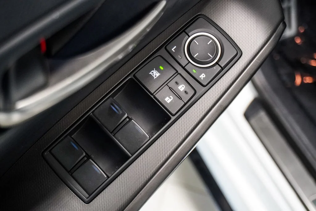 Used 2022 White Lexus 350 F SPORT image 19