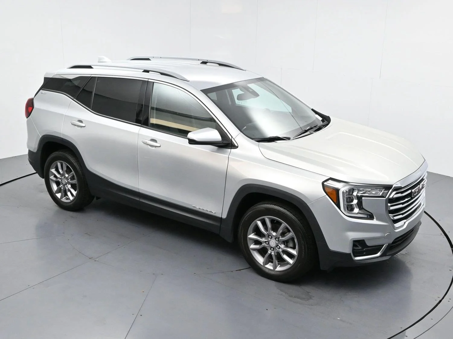 Used 2022 QUICKSILVER METALLIC GMC SLT image 36
