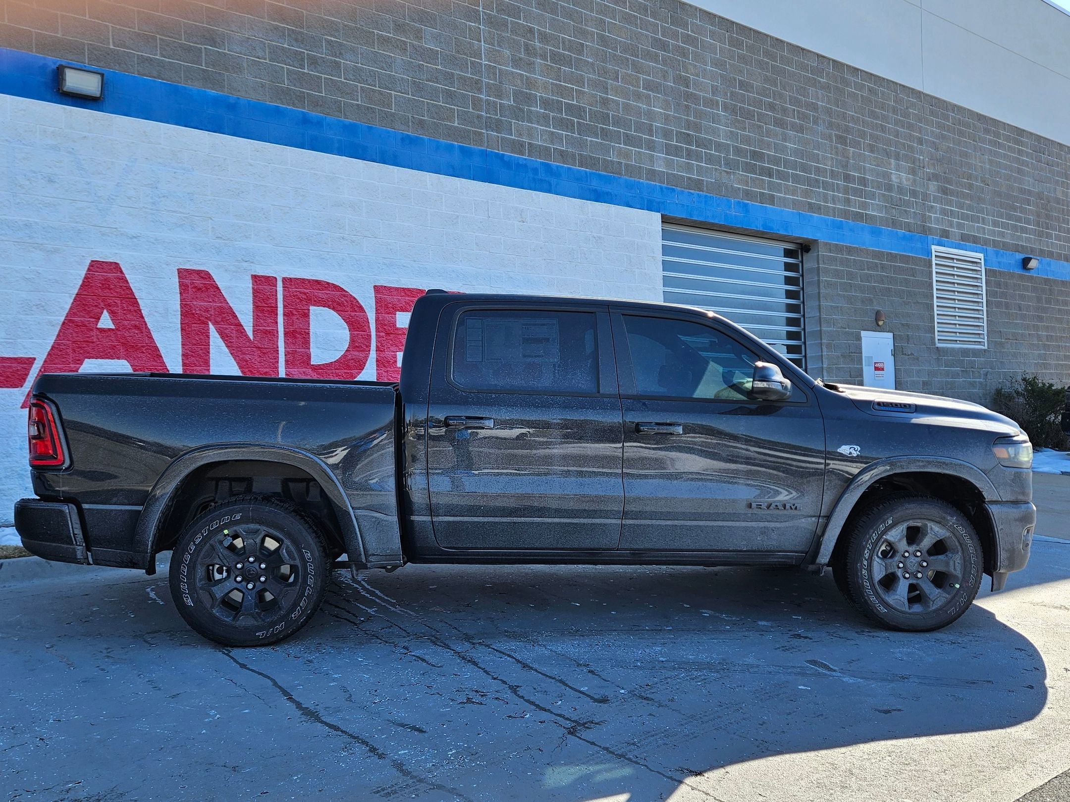 New 2026 Diamond Black Crystal Pearl-Coat Exterior Paint RAM Big Horn image 8