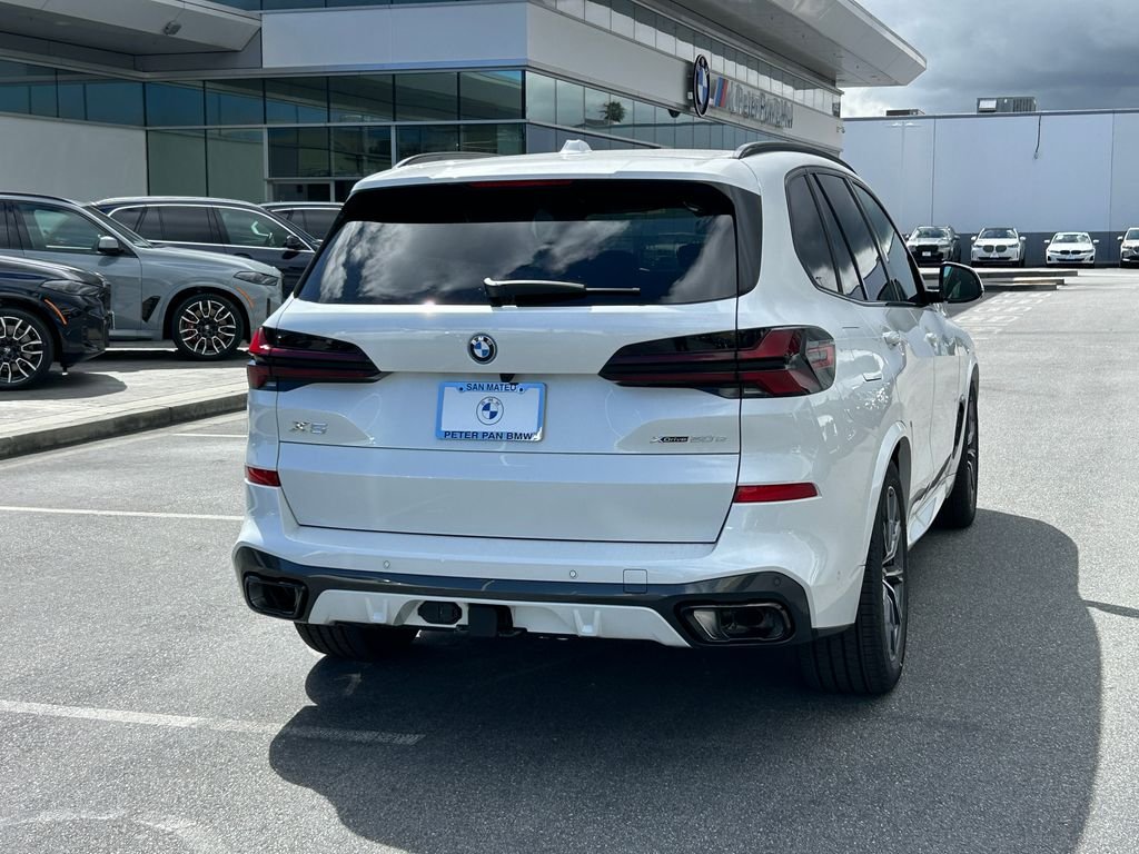 New 2026 Mineral White Metallic BMW xDrive50e image 5