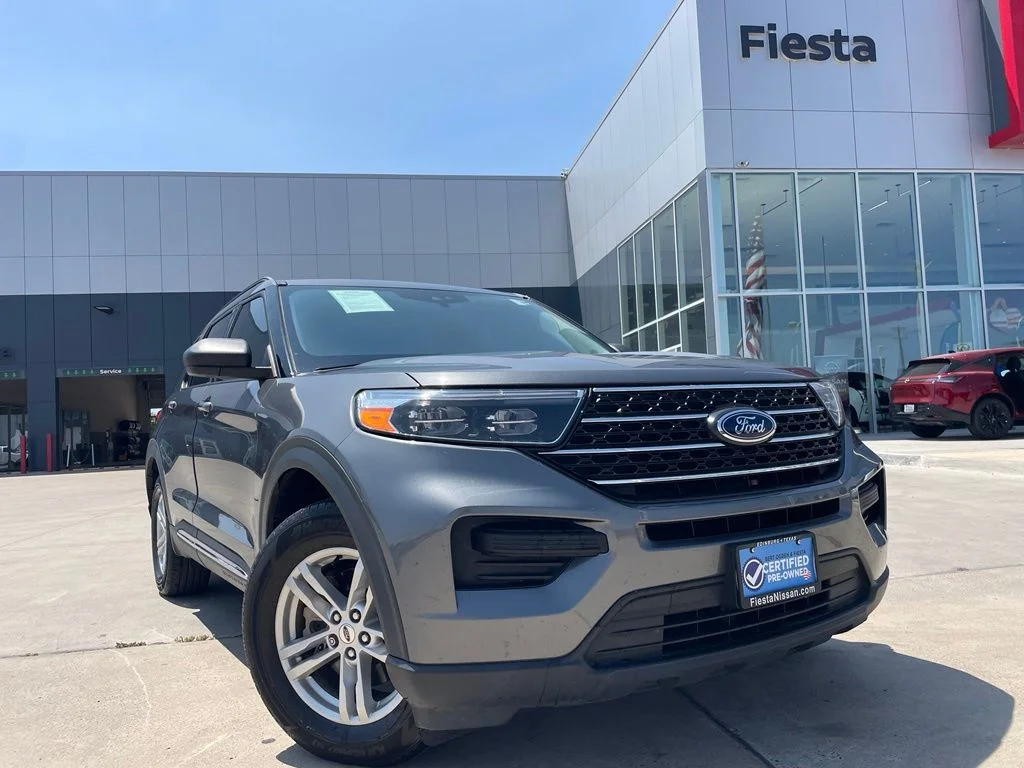 Used 2024 Gray Ford XLT image 1