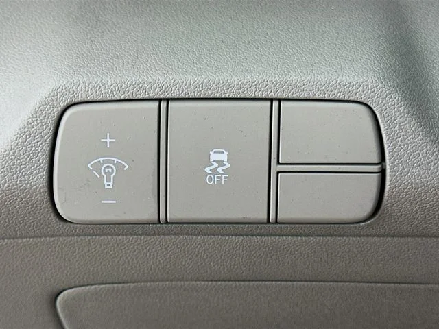 New 2026 Hyundai ELANTRA SEL Sport
