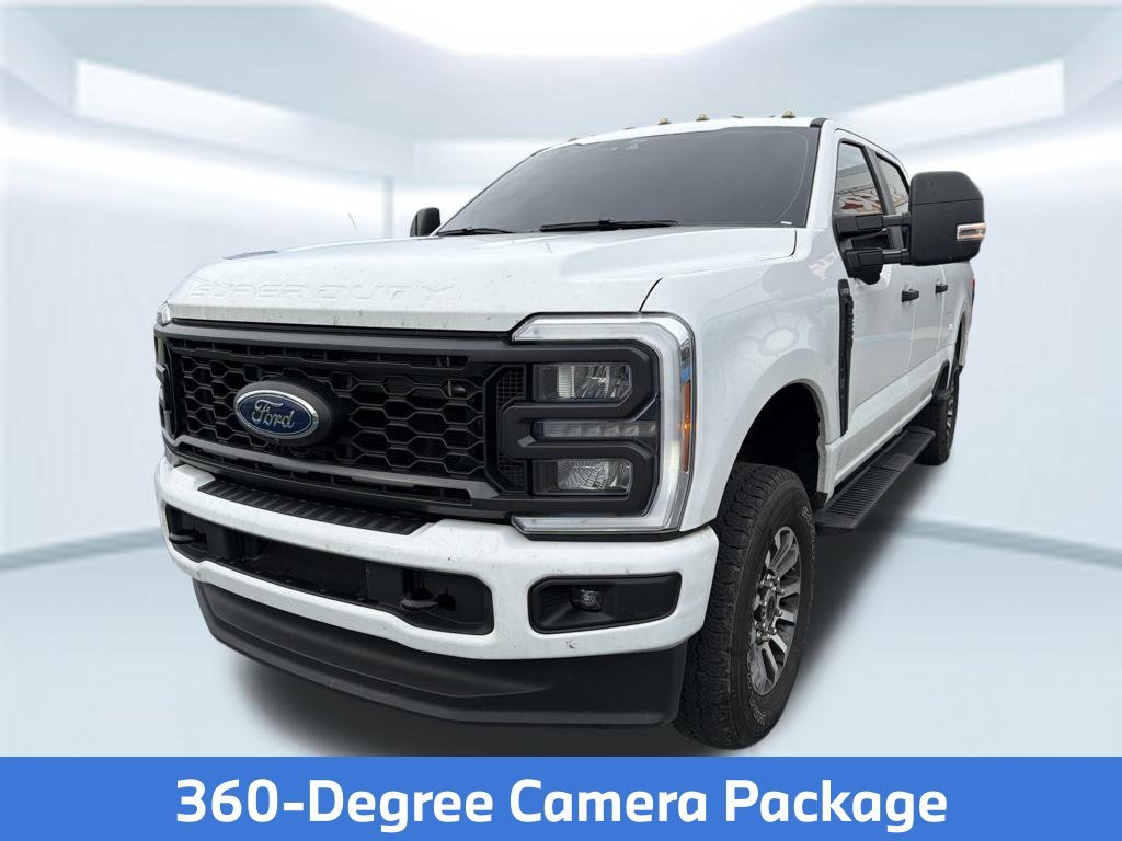 Used 2025 White Ford XL image 6