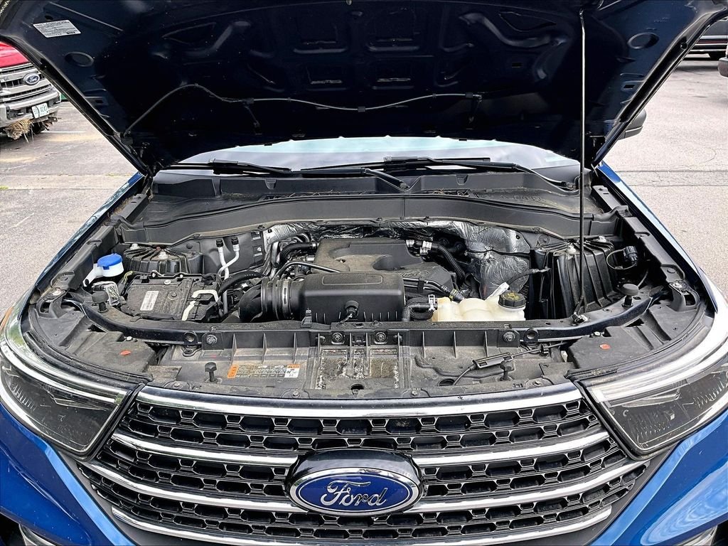 Used 2020 Blue Ford XLT image 30