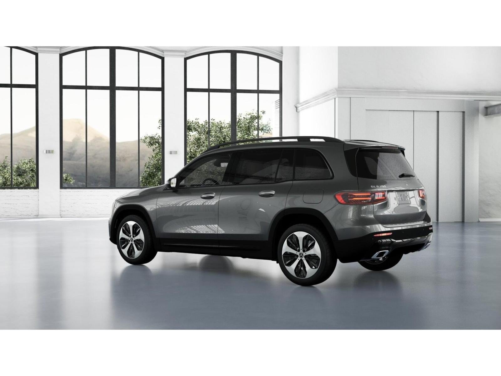 New 2026 Mountain Grey Metallic Mercedes-Benz GLB 250 4D Sport Utility image 31