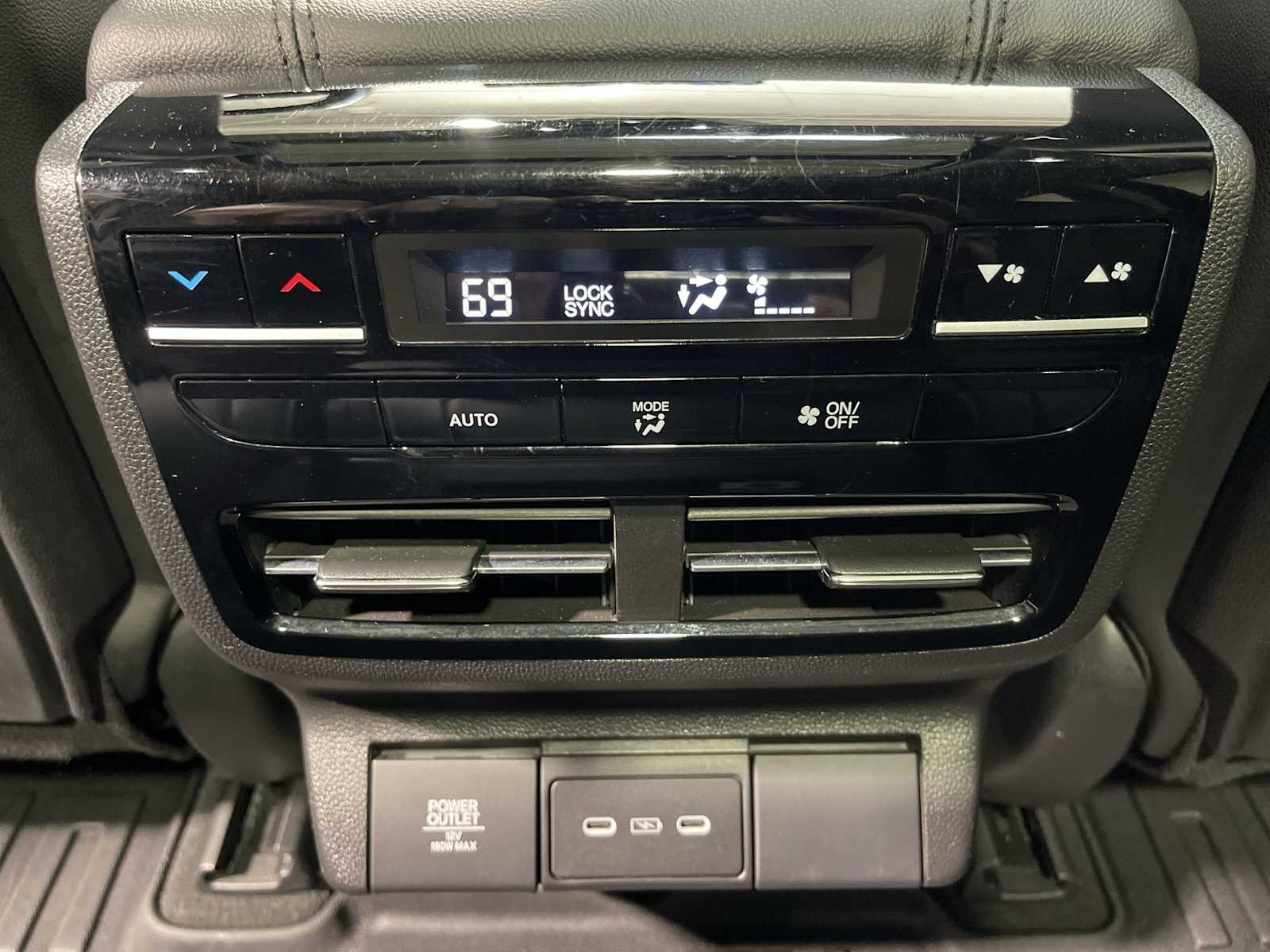 2025 Acura MDX Base - Photo 25