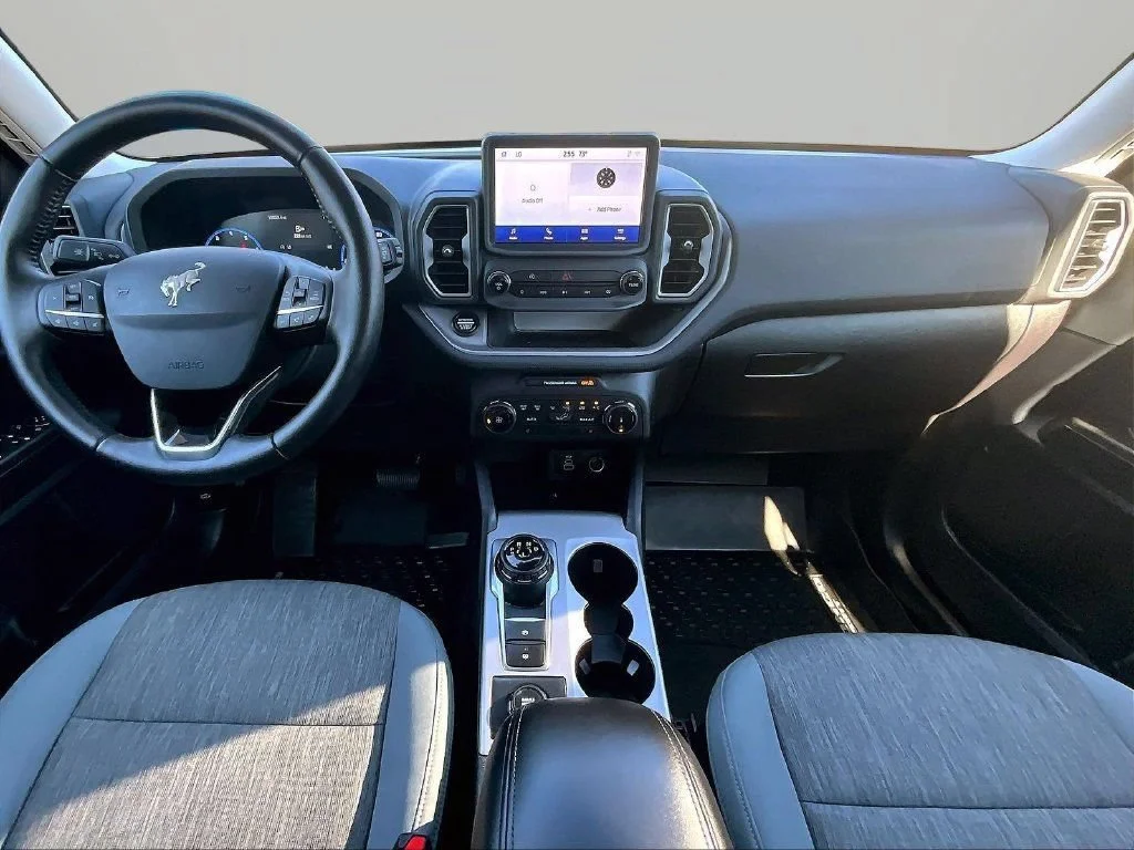 Used 2023 Green Ford Big Bend image 9