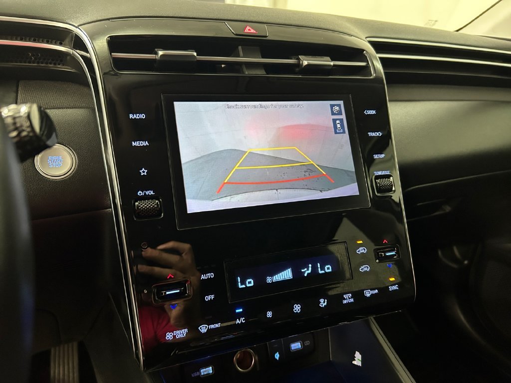 Used 2022 Gray Hyundai SEL Convenience image 24