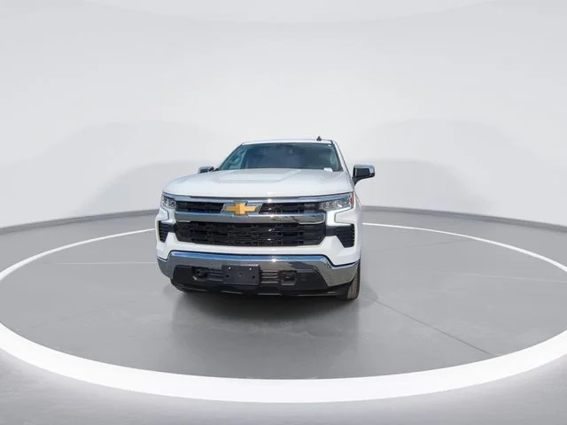 Used 2023 White Chevrolet LT image 3