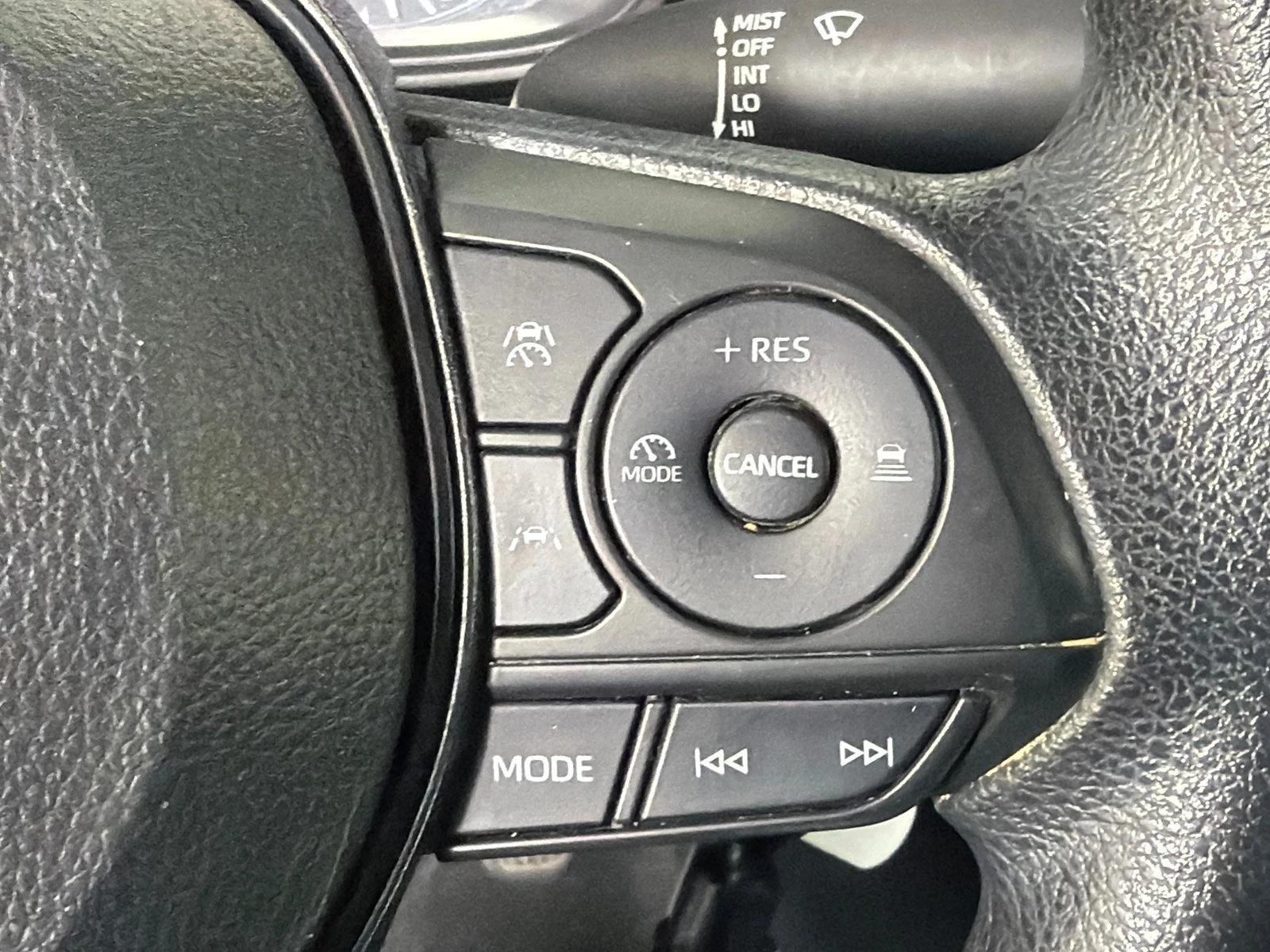 Used 2024 Wind Chill Pearl Toyota LE image 25