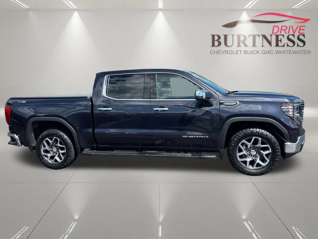 2022 GMC Sierra 1500 SLT - Photo 15