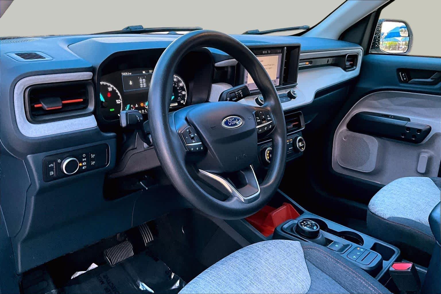Used 2022 Oxford White Ford XLT image 17