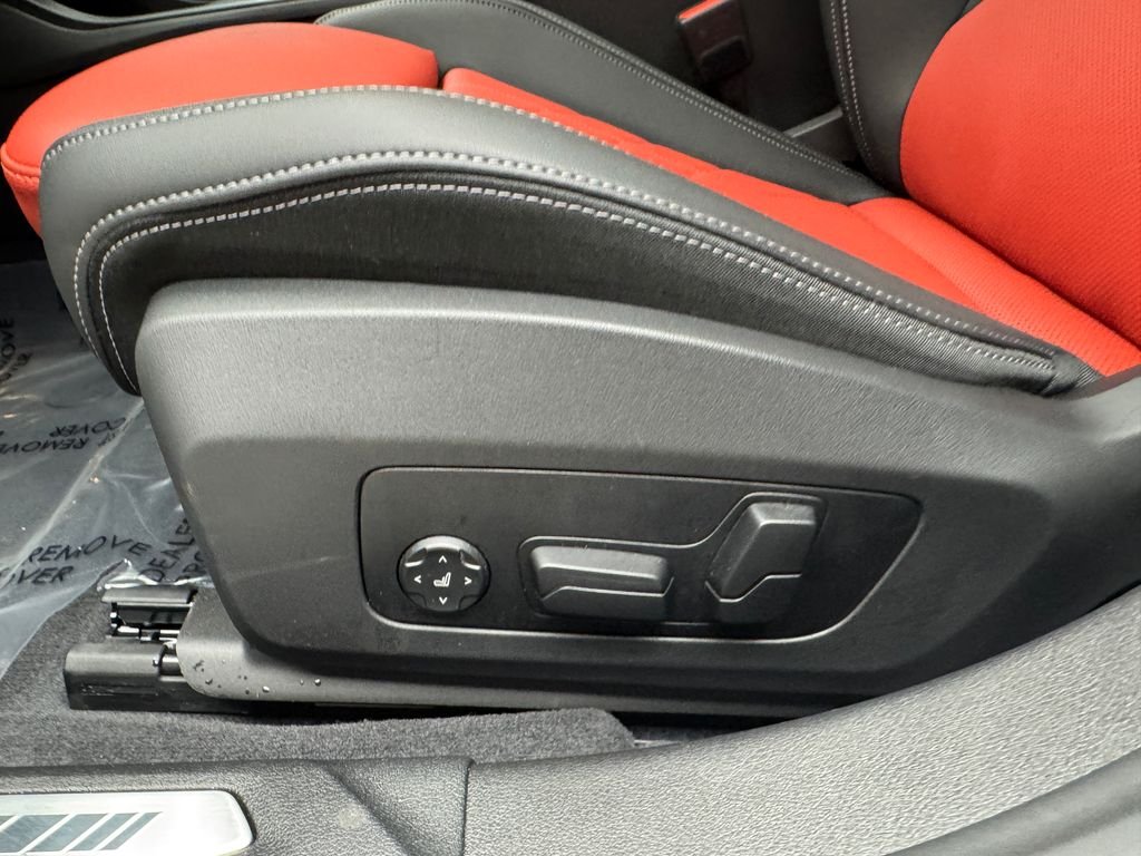 2025 BMW 2 Series M235 - Photo 11